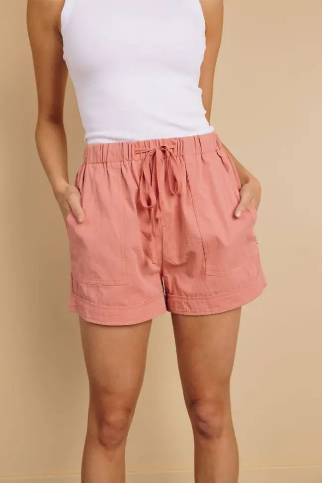 Thompson Drawstring Shorts Stay Warm in Style