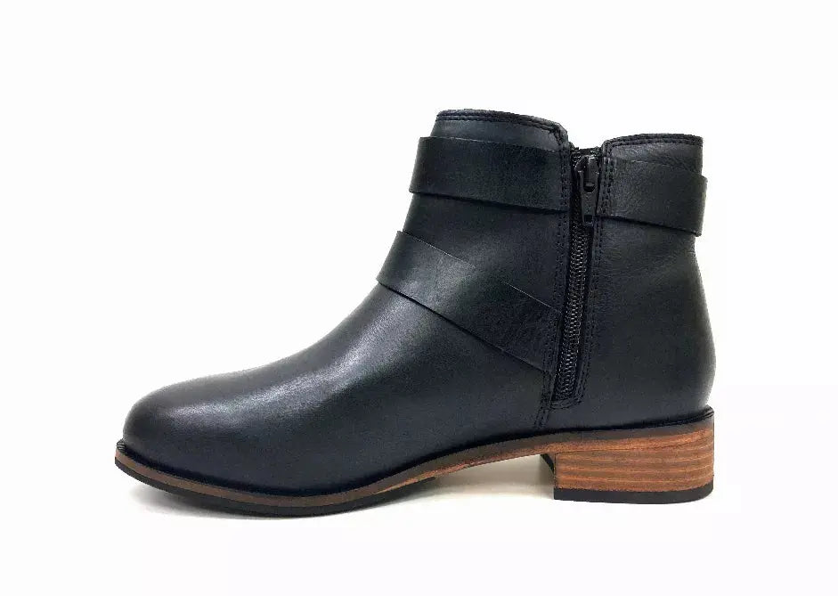 Tillie Ankle Bootie Oobash