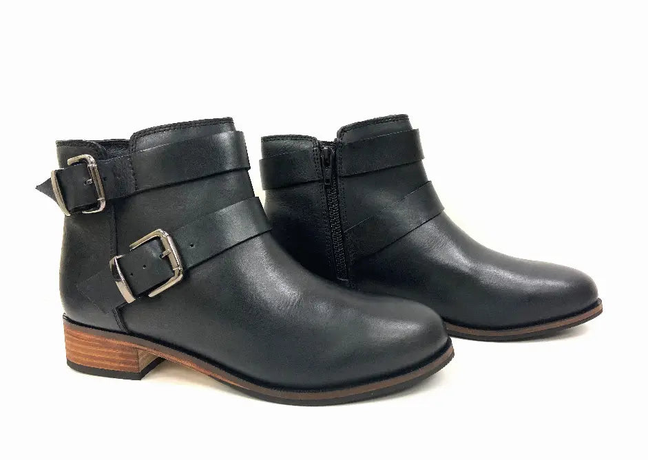 Tillie Ankle Bootie Oobash