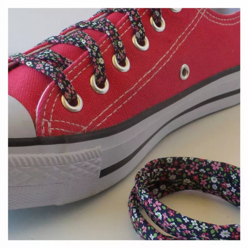 Tiny Flowers Shoelaces Cutelaces