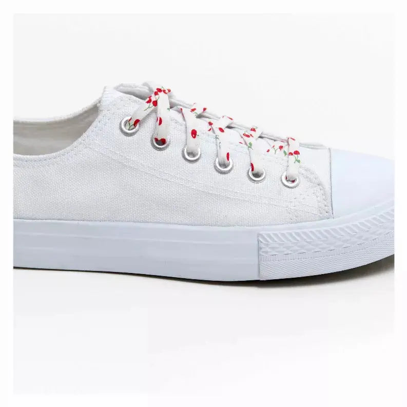 Tiny Skulls Shoelaces Cutelaces