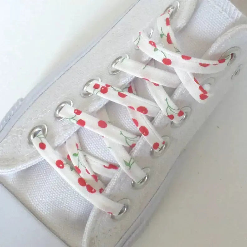 Tiny Skulls Shoelaces Cutelaces
