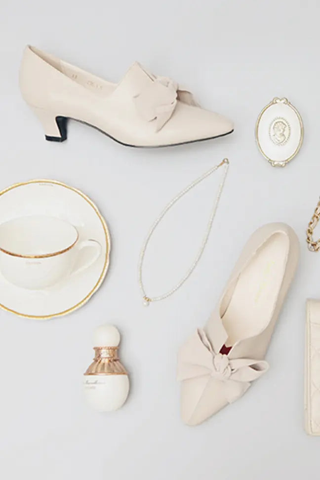 Truble Maaker | Leather Bow Mid-heel Pumps Fangyan