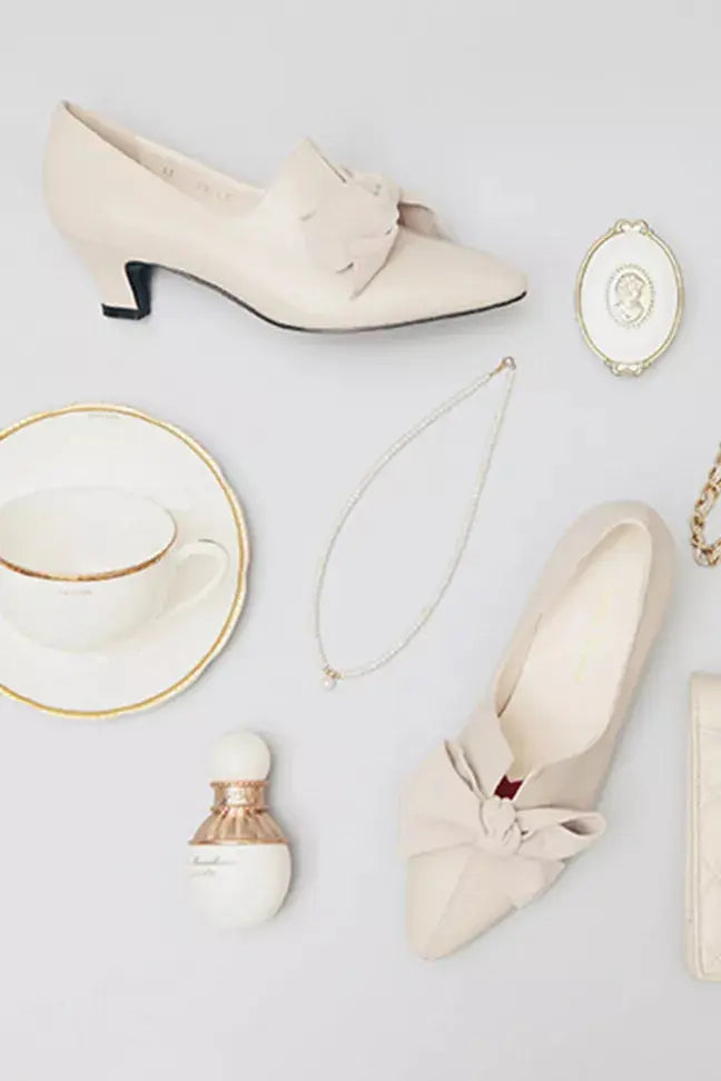 Truble Maaker | Leather Bow Mid-heel Pumps Fangyan