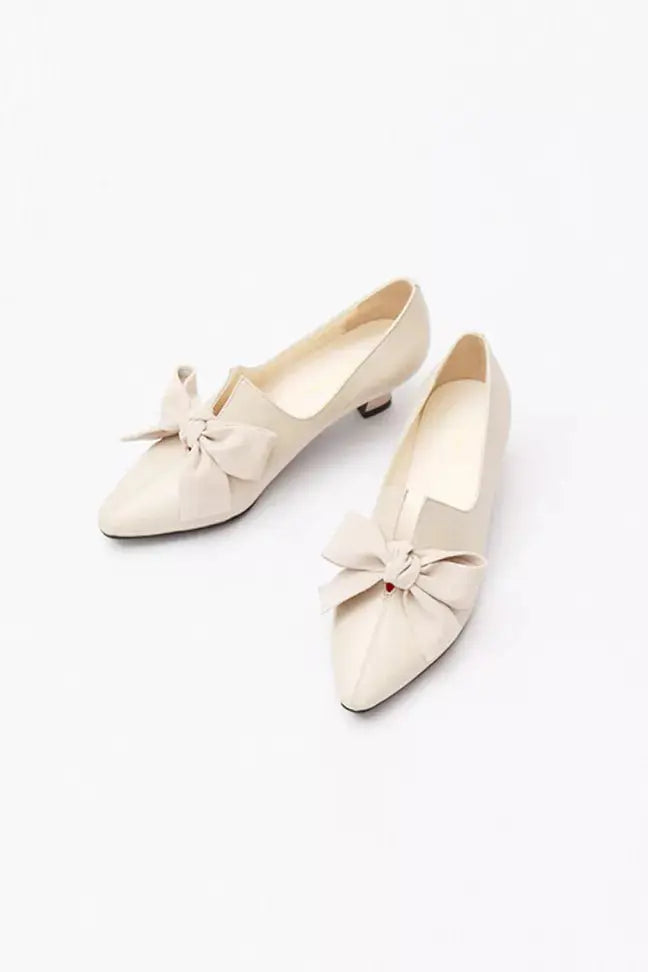 Truble Maaker | Leather Bow Mid-heel Pumps Fangyan
