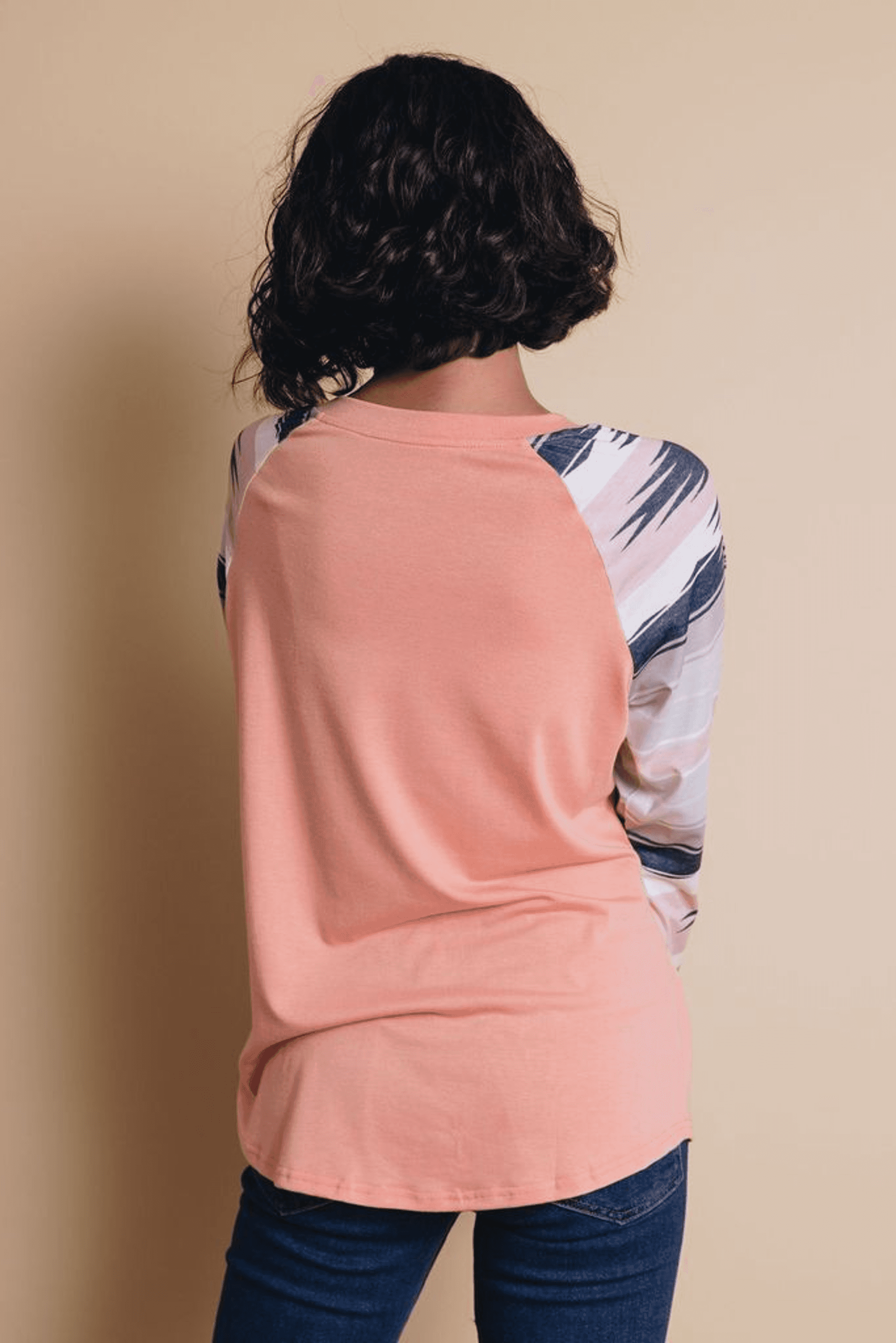 Tucson Printed Top Stay Warm in Style