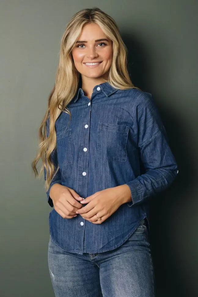 Turn Down Collar Buttoned Long Sleeve Denim Shirt Stay Warm in Style