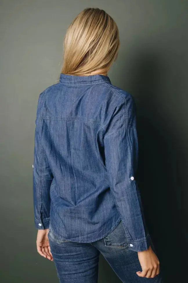 Turn Down Collar Buttoned Long Sleeve Denim Shirt Stay Warm in Style