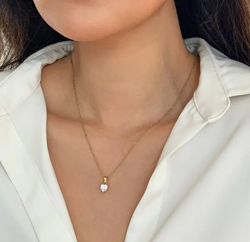 VALENTINE HEART CZ DIAMOND PENDANT NECKLACE Mai Desiree