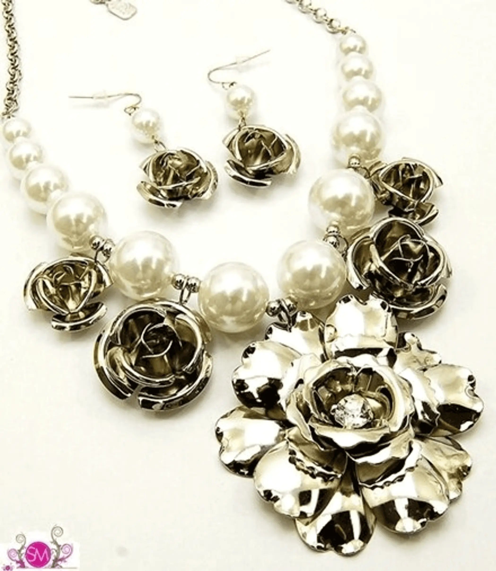 White Crystal Pearl and Chunky Flowers Set SurelyMine