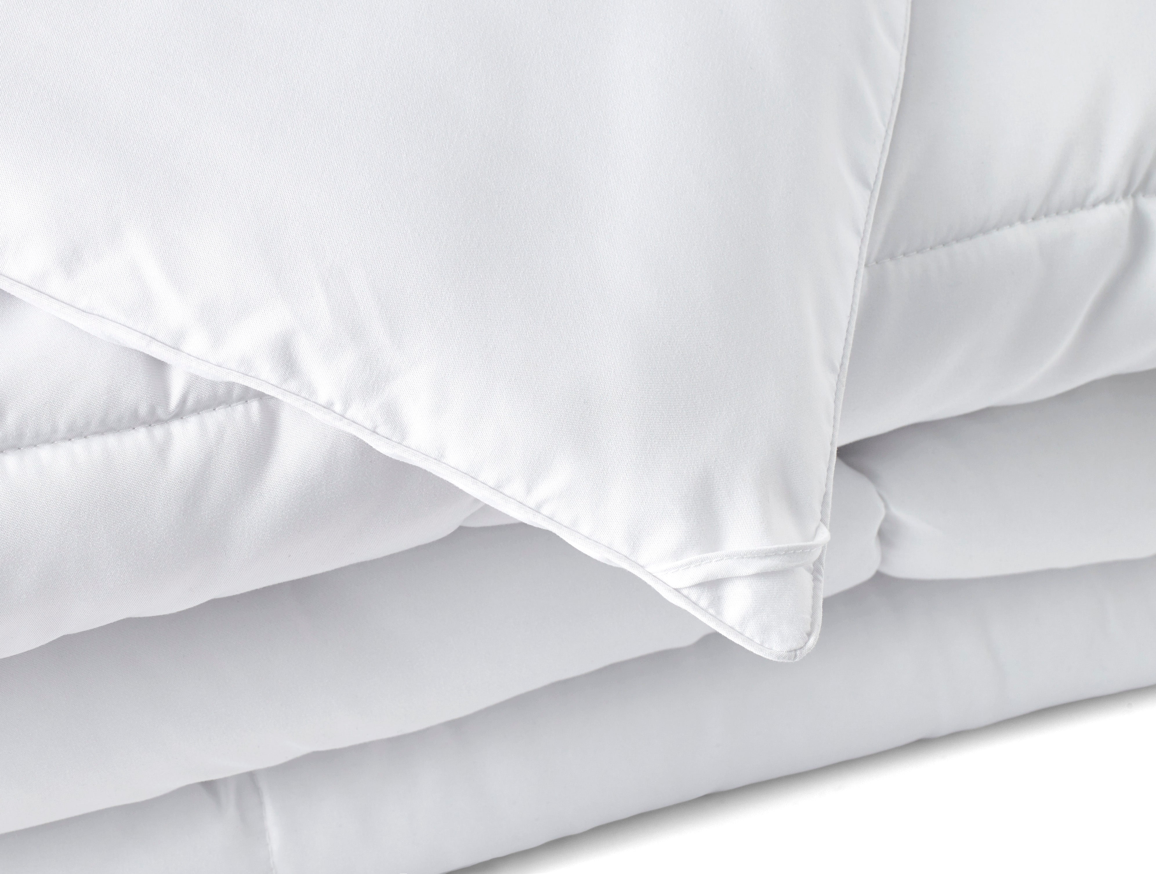 White King Microfiber Washable Microfiber Down Alternative Comforter Homeroots Bed & Bath
