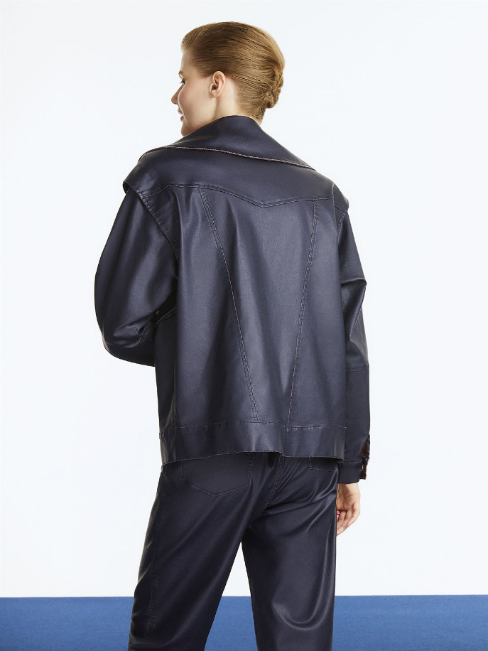 Wide Collar Coated Jacket Monique Store