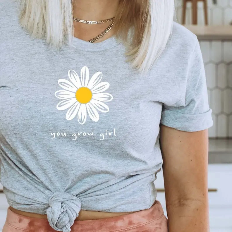 Women's Retro Daisy Grow Girl T-Shirt Dream Team Designs