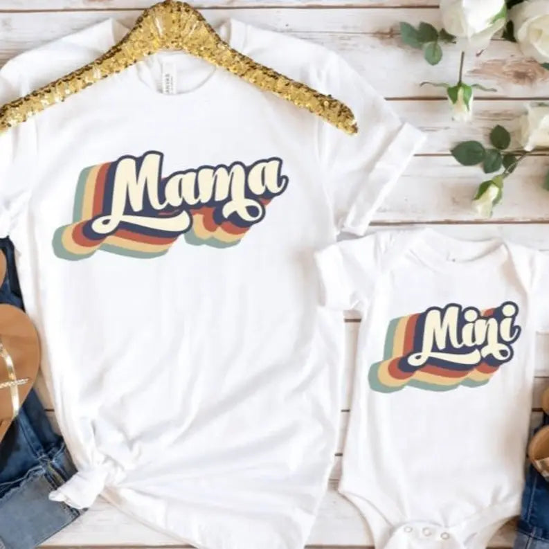 Women's Retro Mama and Mini Me Groovy T-Shirt Dream Team Designs