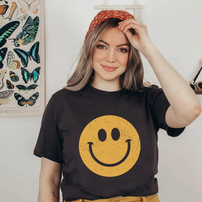 Women's Retro Smiley Face T-Shirt Dream Team Designs
