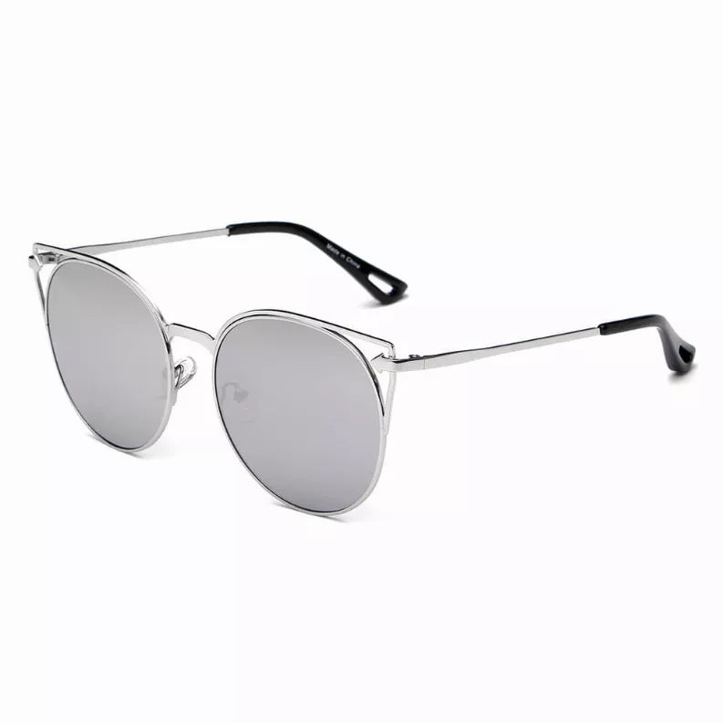 Women's Round Cat Eye Sunglasses IRIS FASHION INC