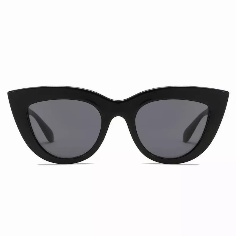 Women's Round Cat Eye Sunglasses IRIS FASHION INC