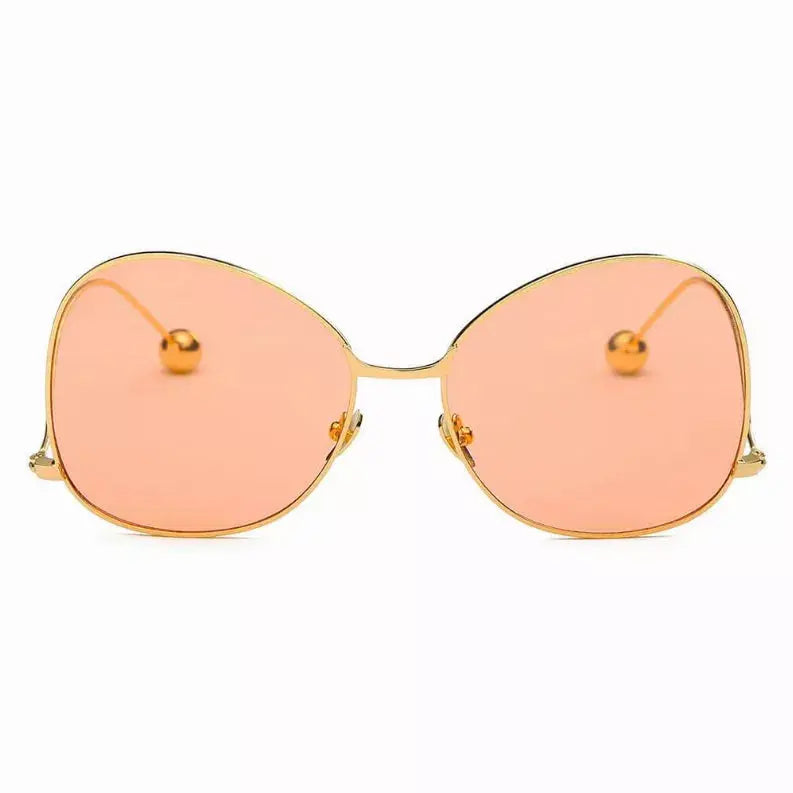 Women's Trendy Sunglasses IRIS FASHION INC
