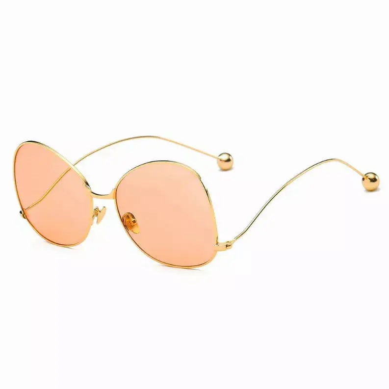 Women's Trendy Sunglasses IRIS FASHION INC
