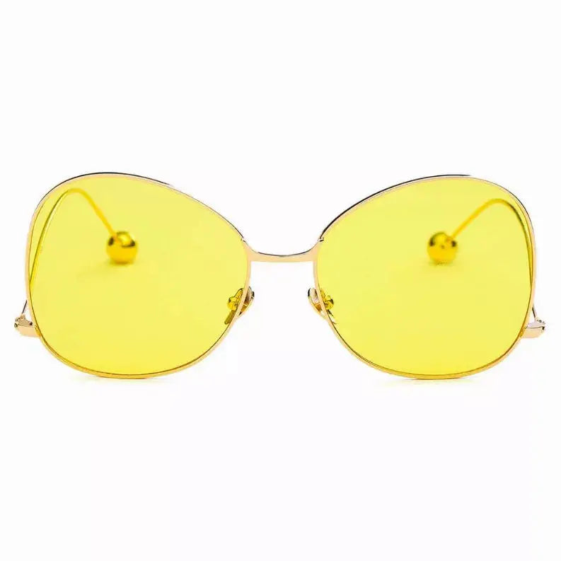 Women's Trendy Sunglasses IRIS FASHION INC