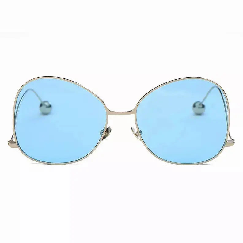 Women's Trendy Sunglasses IRIS FASHION INC