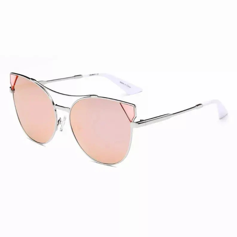 Women's Trendy Sunglasses IRIS FASHION INC