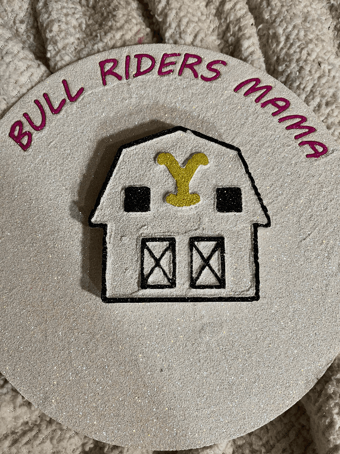 YELLOWSTONE BARN Bull Riders Mama