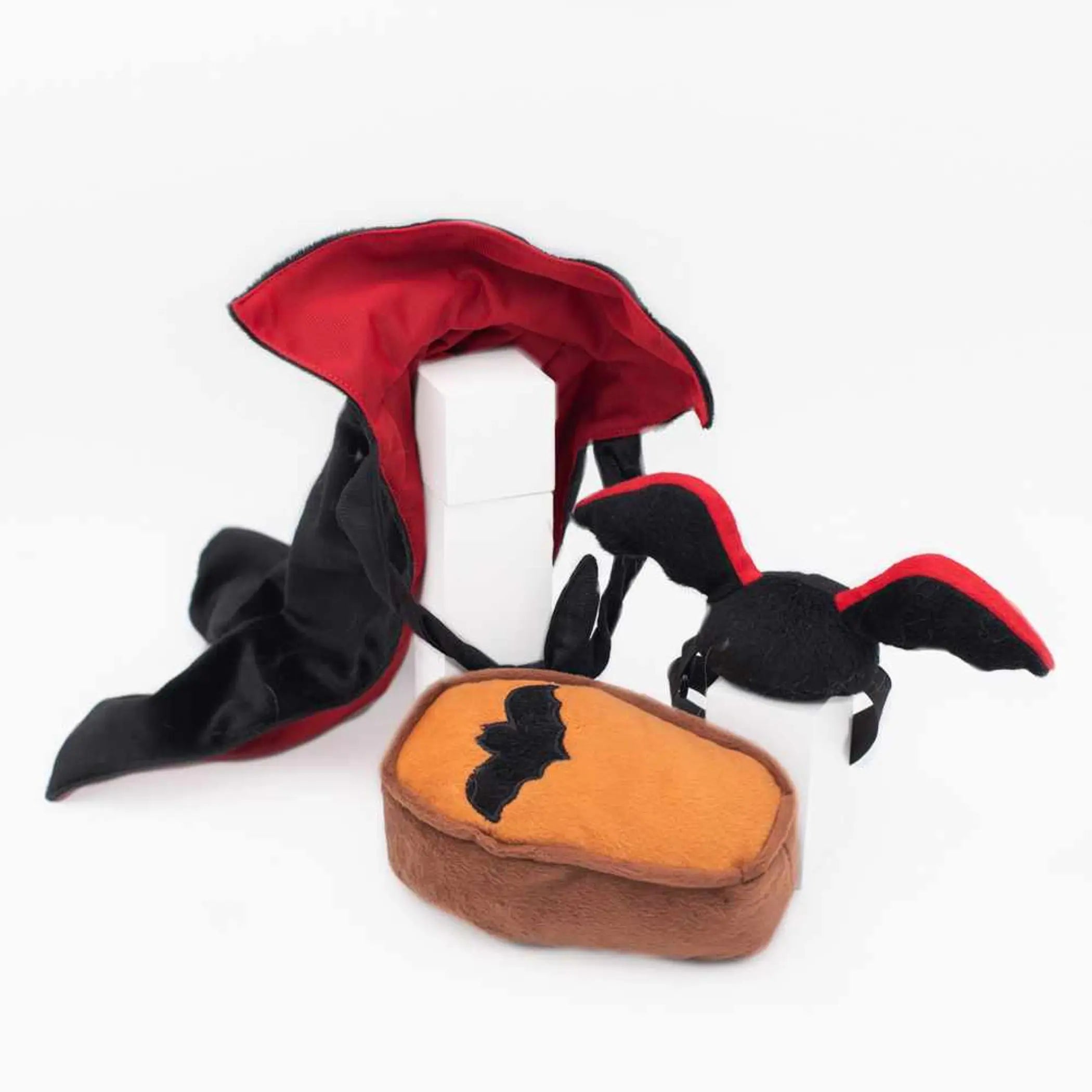 ZippyPaws Halloween Costume Kit  Dracula ZippyPaws